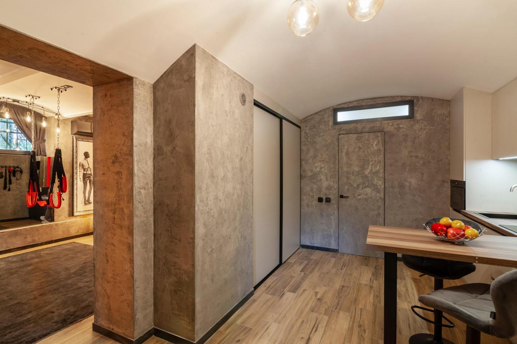 Royal Hot Jucuzzi Apartment Lviv Exterior photo